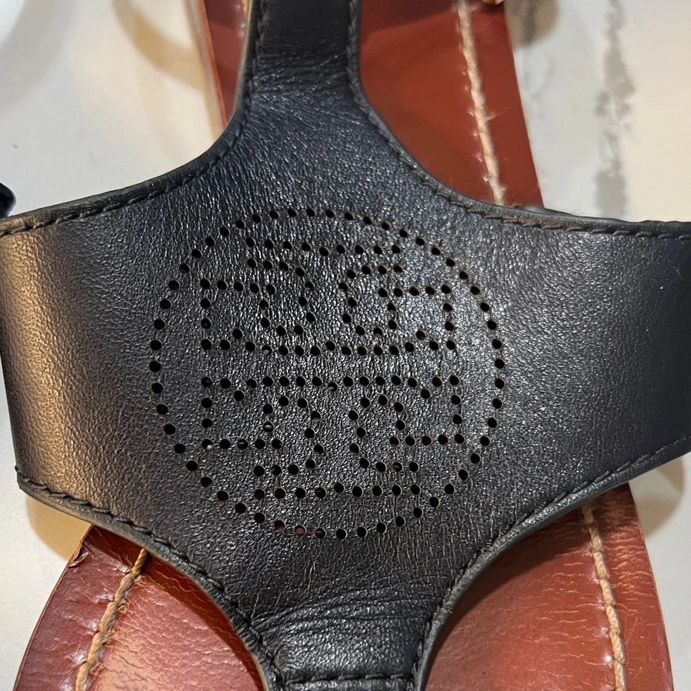 Tory Burch Black Leather Sandals size 7.5M